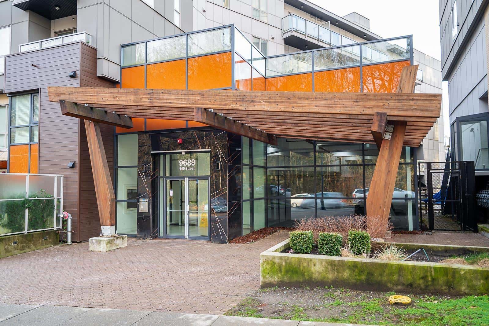 107 9689 140 STREET — Surrey, British Columbia - Photo 3 of 26