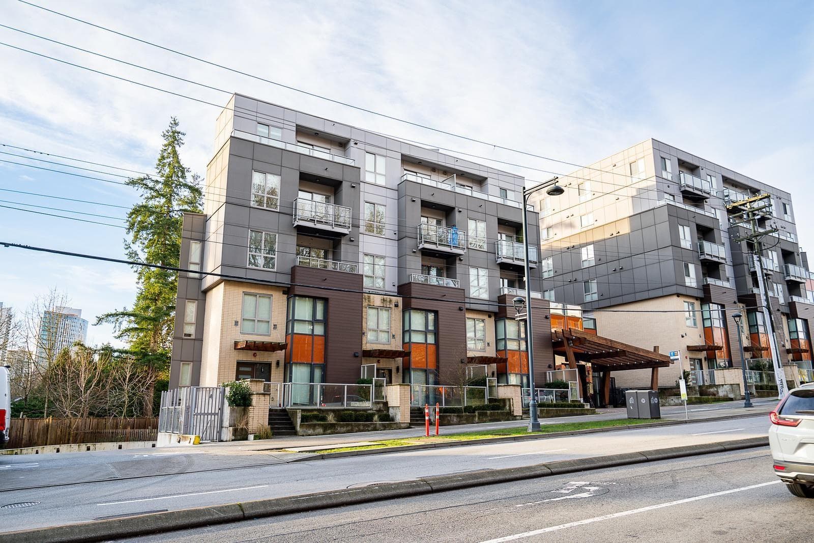 107 9689 140 STREET — Surrey, British Columbia - Main photo