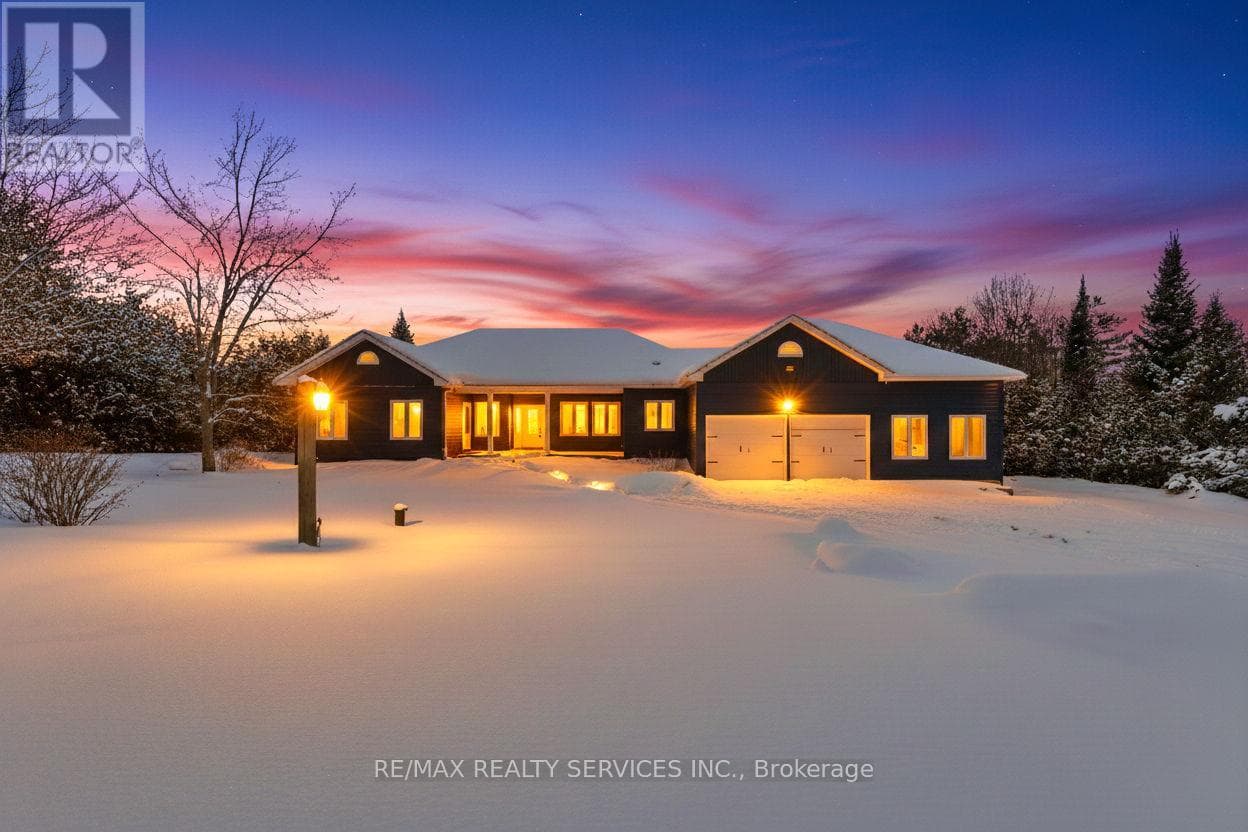 2667 MARY NICHOLS ROAD — Selwyn, Ontario - Main photo