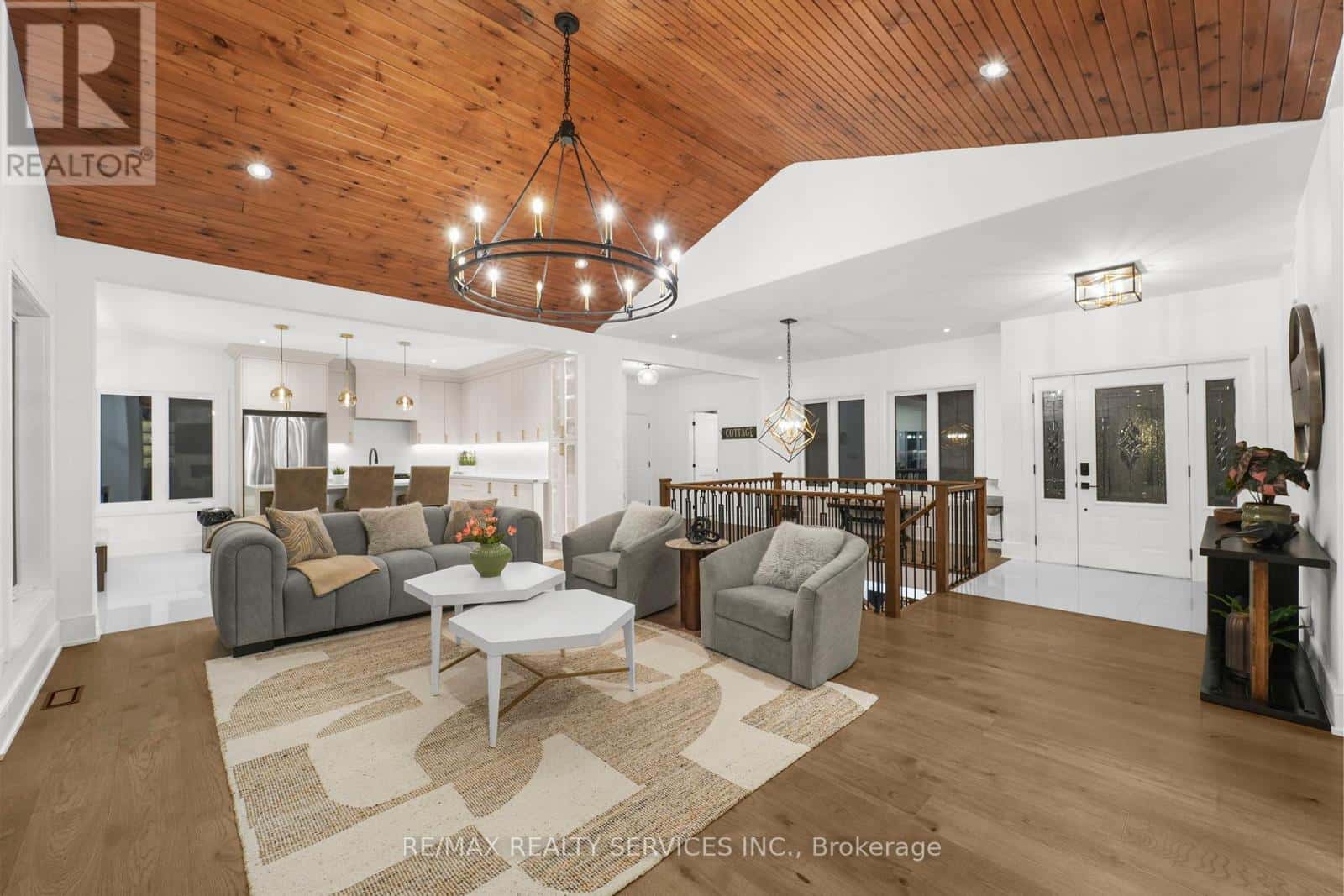 2667 MARY NICHOLS ROAD — Selwyn, Ontario - Photo 4 of 49