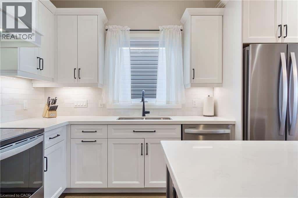 191 LAFAYETTE Street E — Jarvis, Ontario - Photo 5 of 33