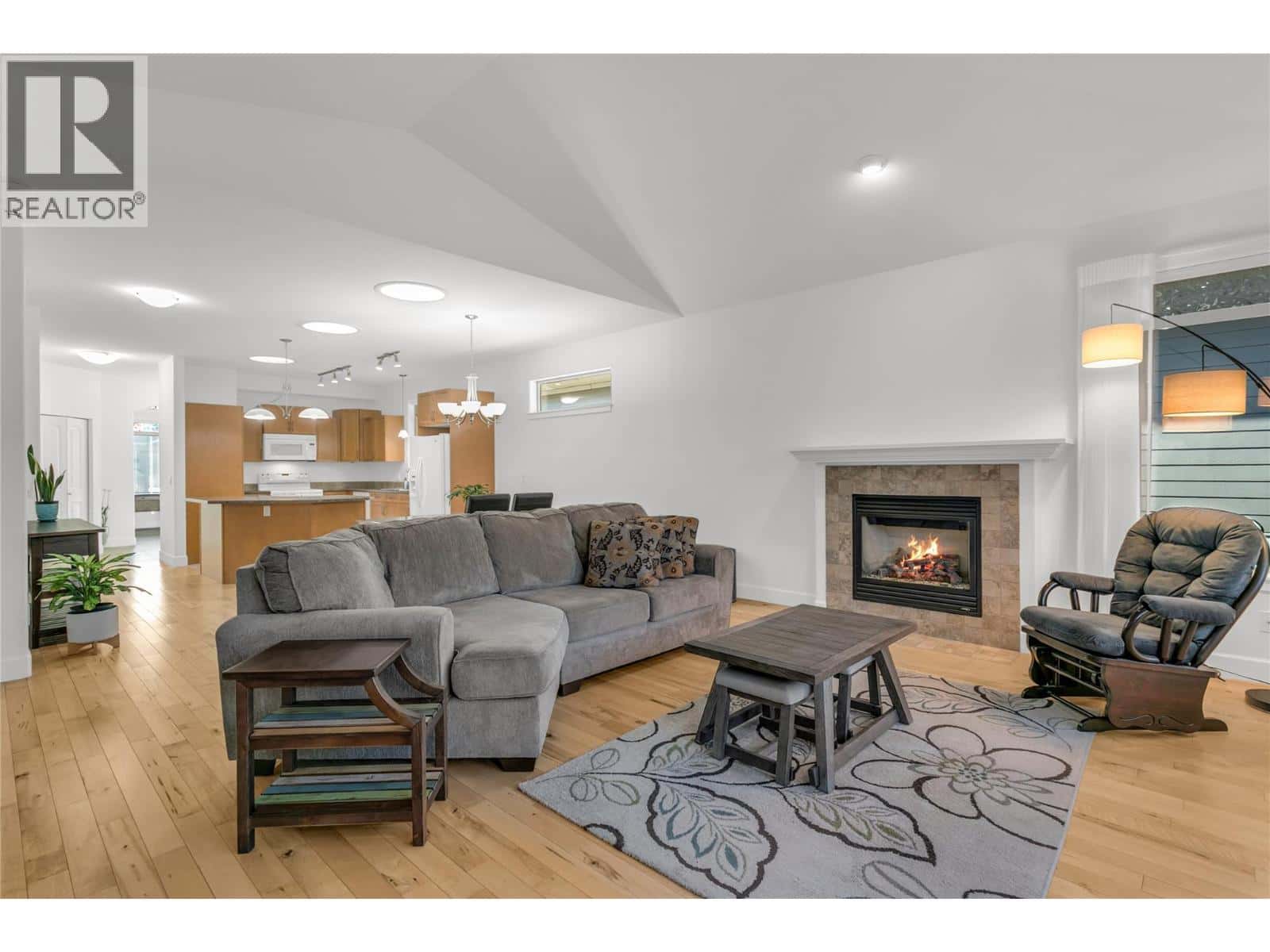 4035 Gellatly Road S Unit# 153 — West Kelowna, British Columbia - Photo 3 of 38