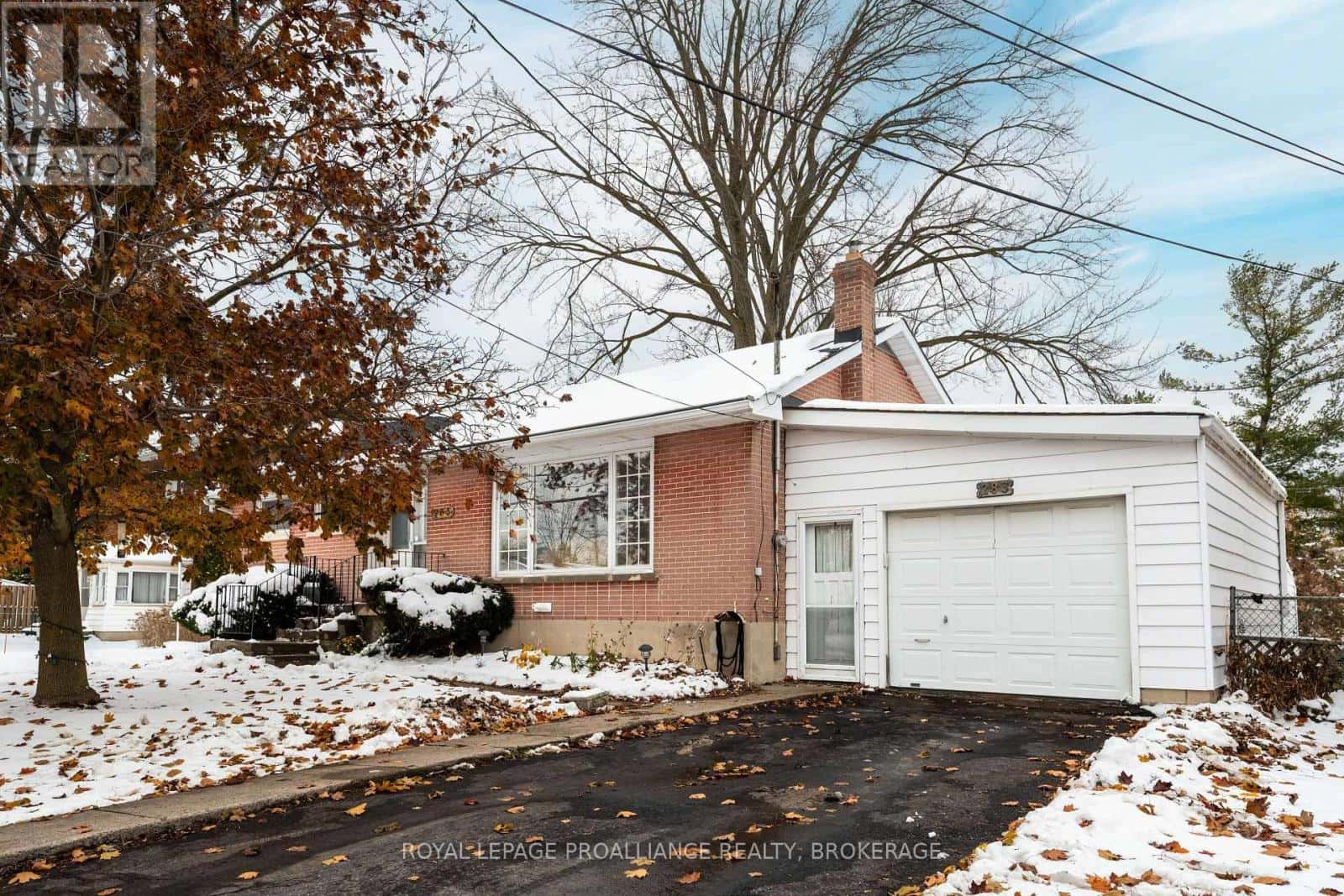 283 CAMDEN ROAD — Greater Napanee (Greater Napanee), Ontario - Photo 2 of 43