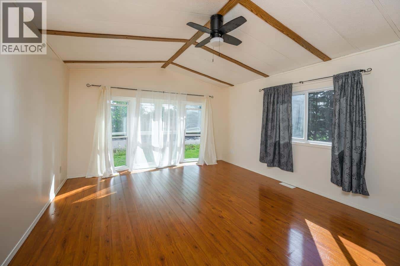 8487 PETER ROAD — Prince George, British Columbia - Photo 2 of 25