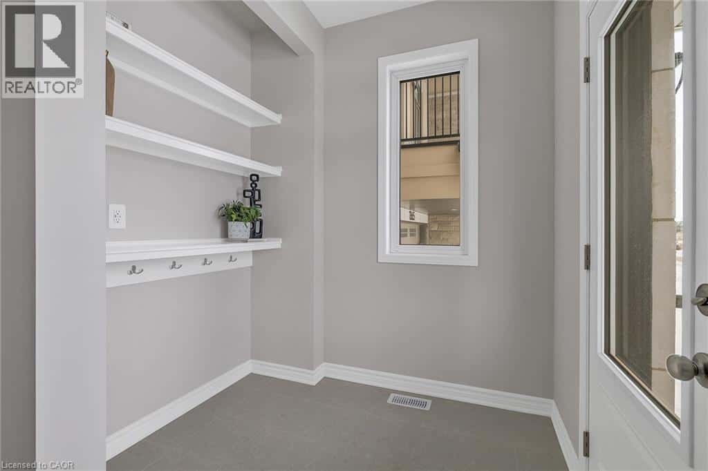 1361 WHITLOCK Avenue — Milton, Ontario - Photo 4 of 38