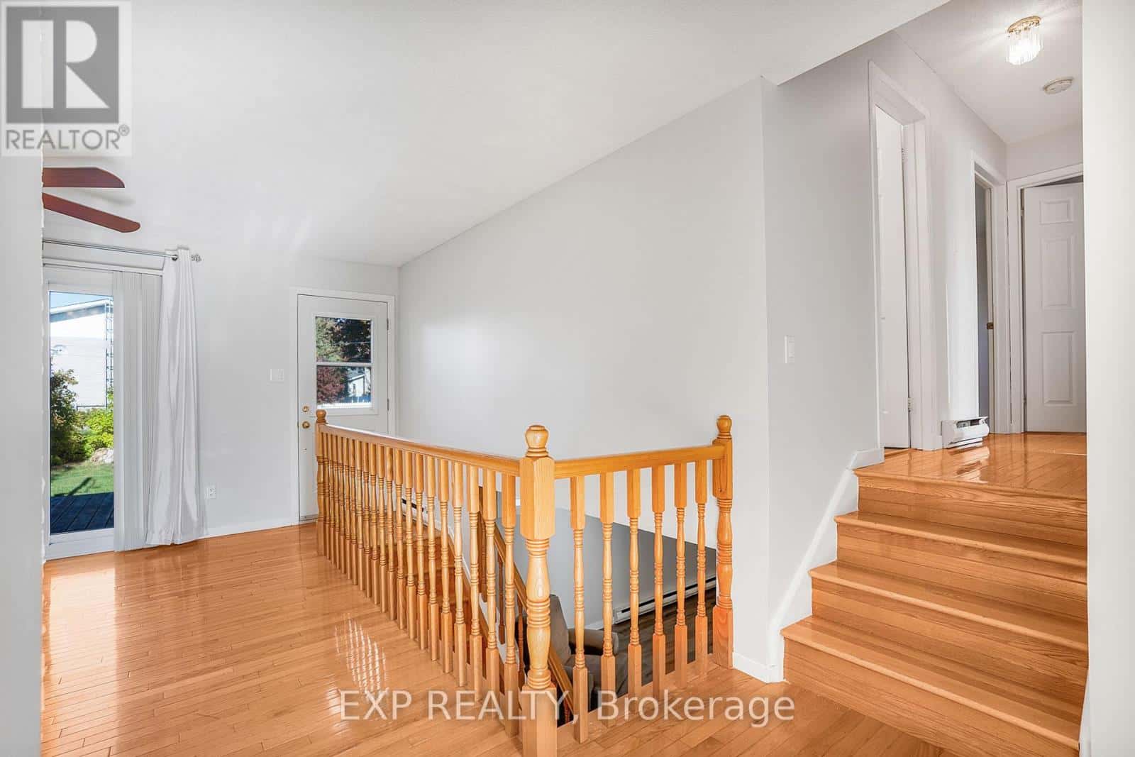 5 ALBERT STREET — Casselman, Ontario - Photo 5 of 38