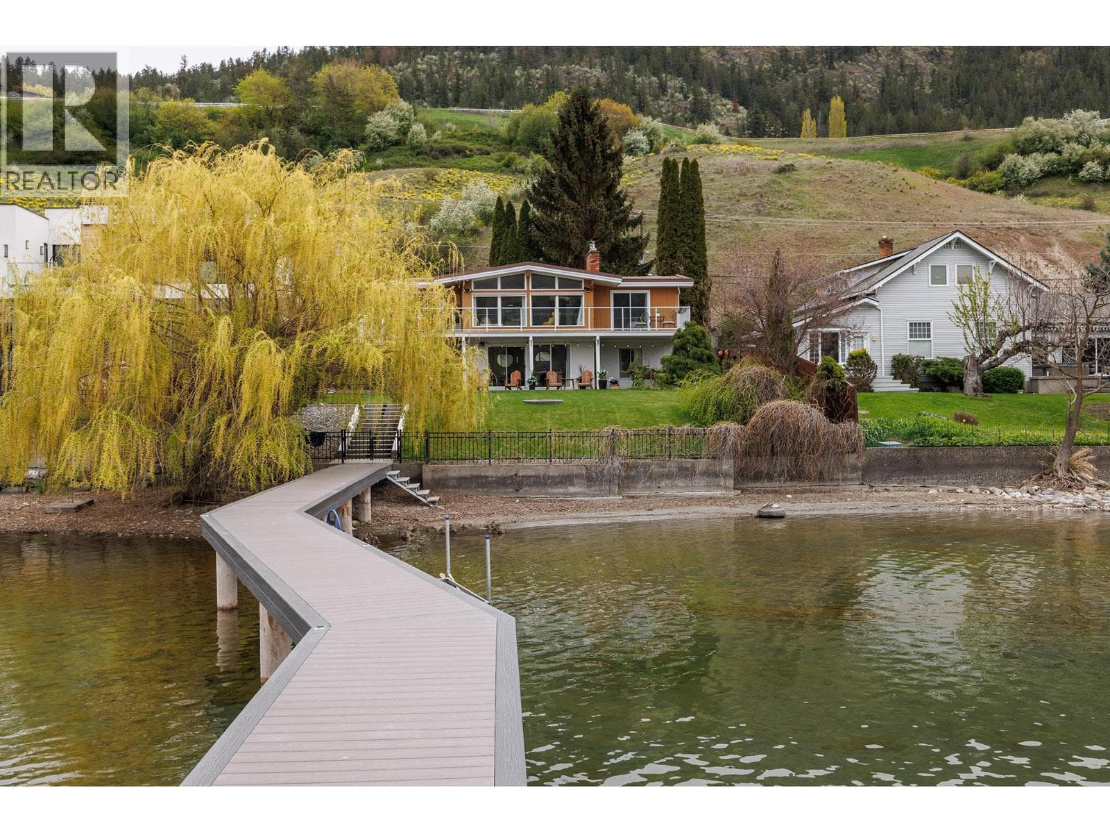8291 Okanagan Landing Road — Vernon, British Columbia - Main photo