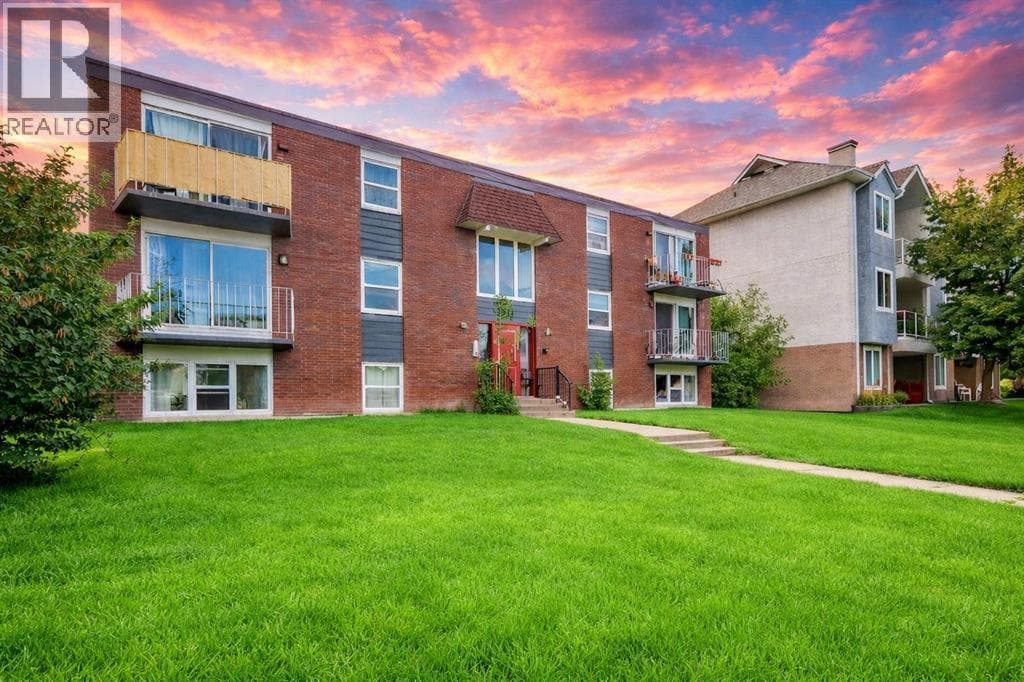 1, 3511 15 Street SW — Calgary, Alberta - Main photo