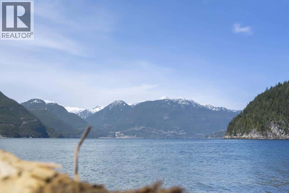 128 FURRY CREEK DRIVE — West Vancouver, British Columbia - Photo 4 of 20