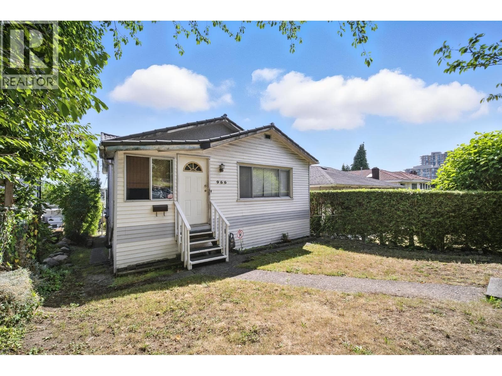 966 E 64TH AVENUE — Vancouver, British Columbia - Main photo