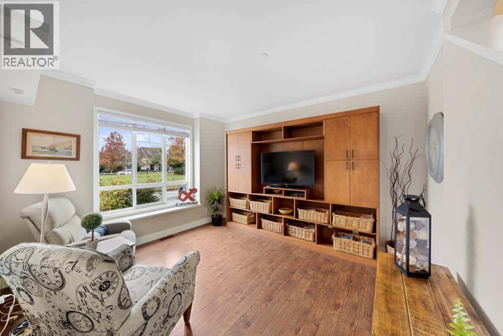 11100 CALLAGHAN CLOSE — Pitt Meadows, British Columbia - Photo 4 of 37