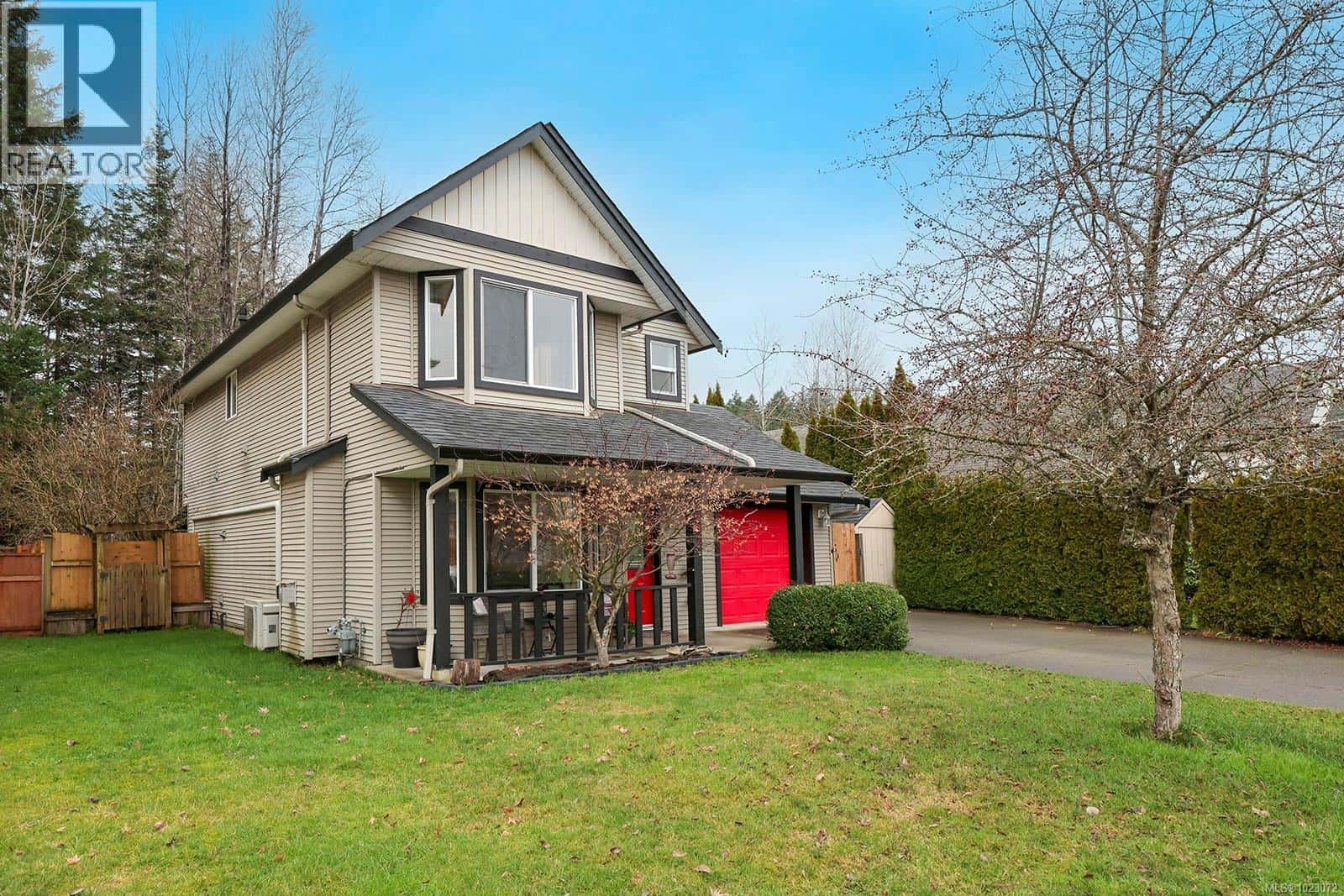 1387 Krebs Cres — Courtenay, British Columbia - Photo 3 of 30