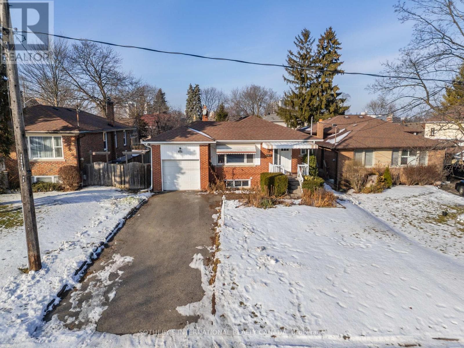 4 RIVERLEA DRIVE — Toronto (Humber Heights), Ontario - Main photo