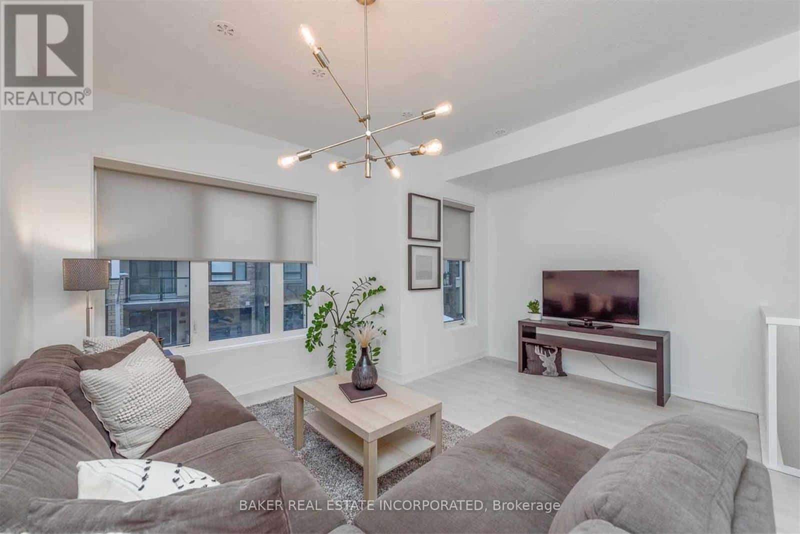 30 - 1095 COOKE BOULEVARD — Burlington (LaSalle), Ontario - Photo 4 of 19