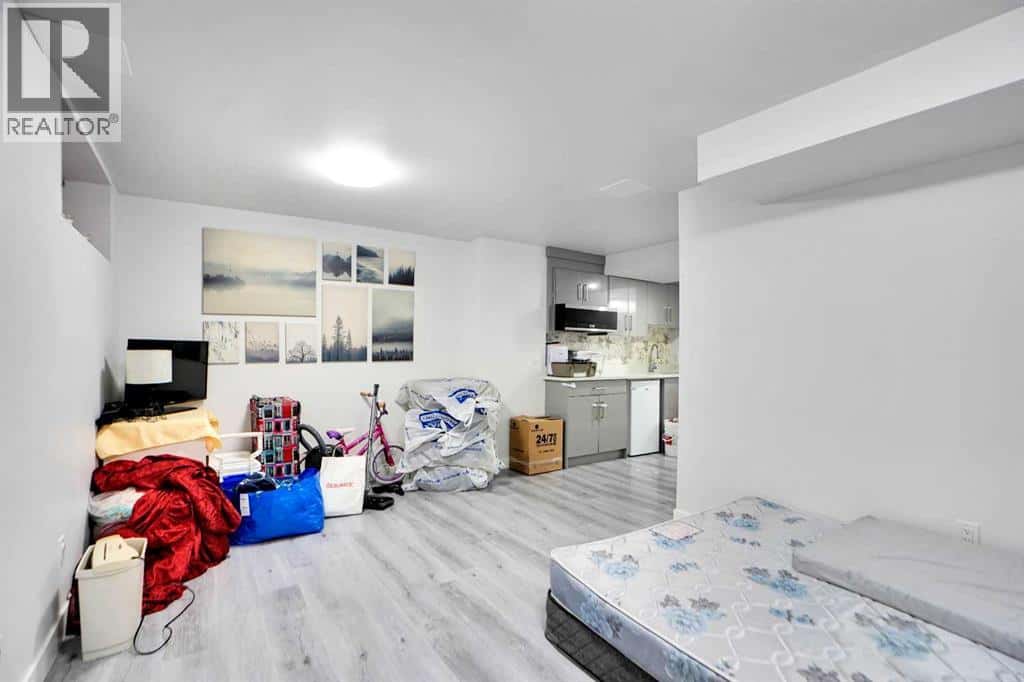 353, 111 Tarawood Lane NE — Calgary, Alberta - Photo 4 of 41