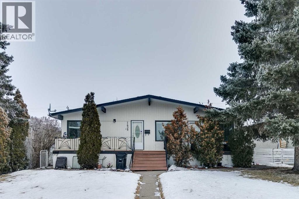 1440 45 Street SW — Calgary, Alberta - Main photo