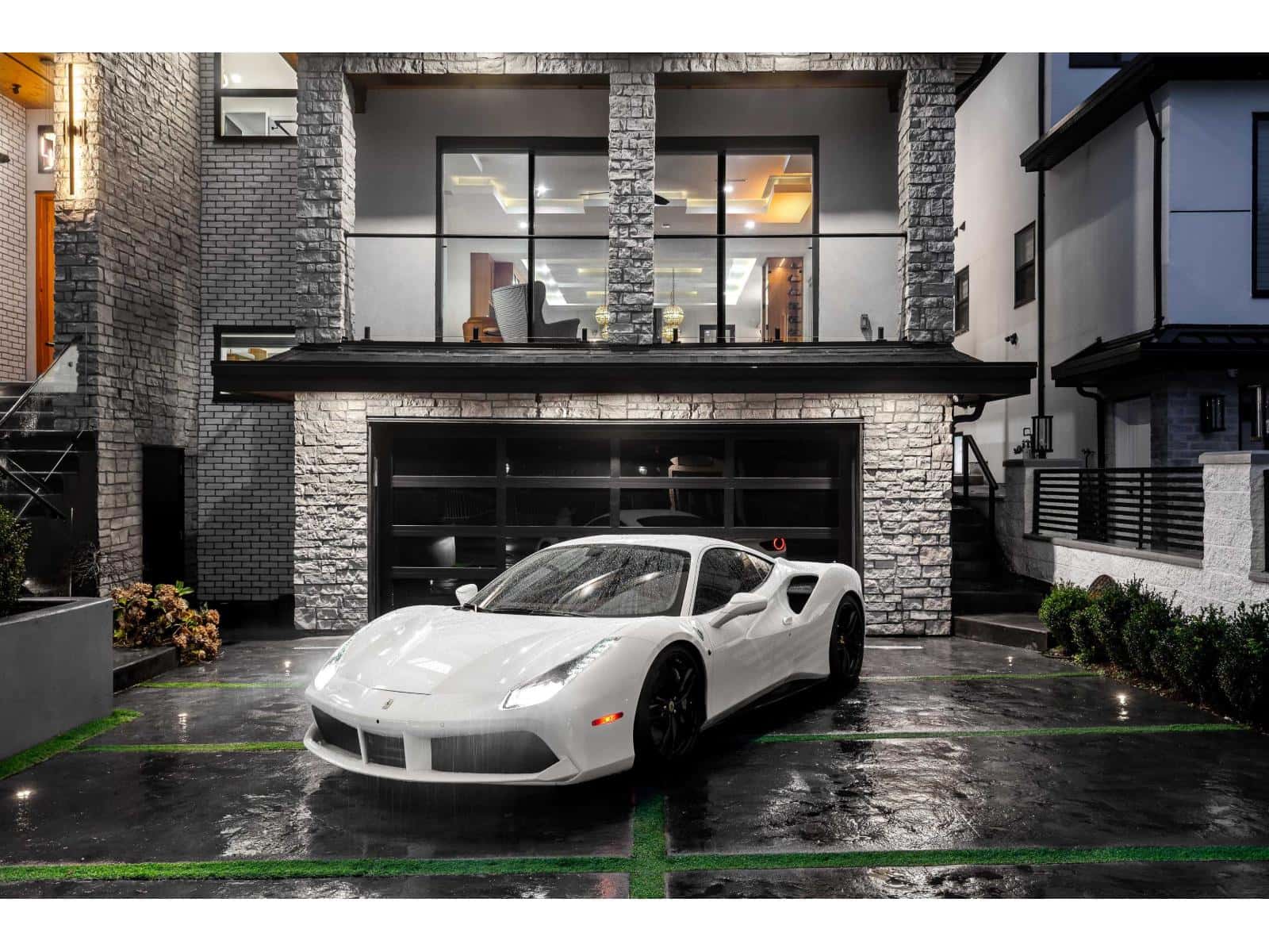 16850 106 AVENUE — Surrey, British Columbia - Photo 2 of 40