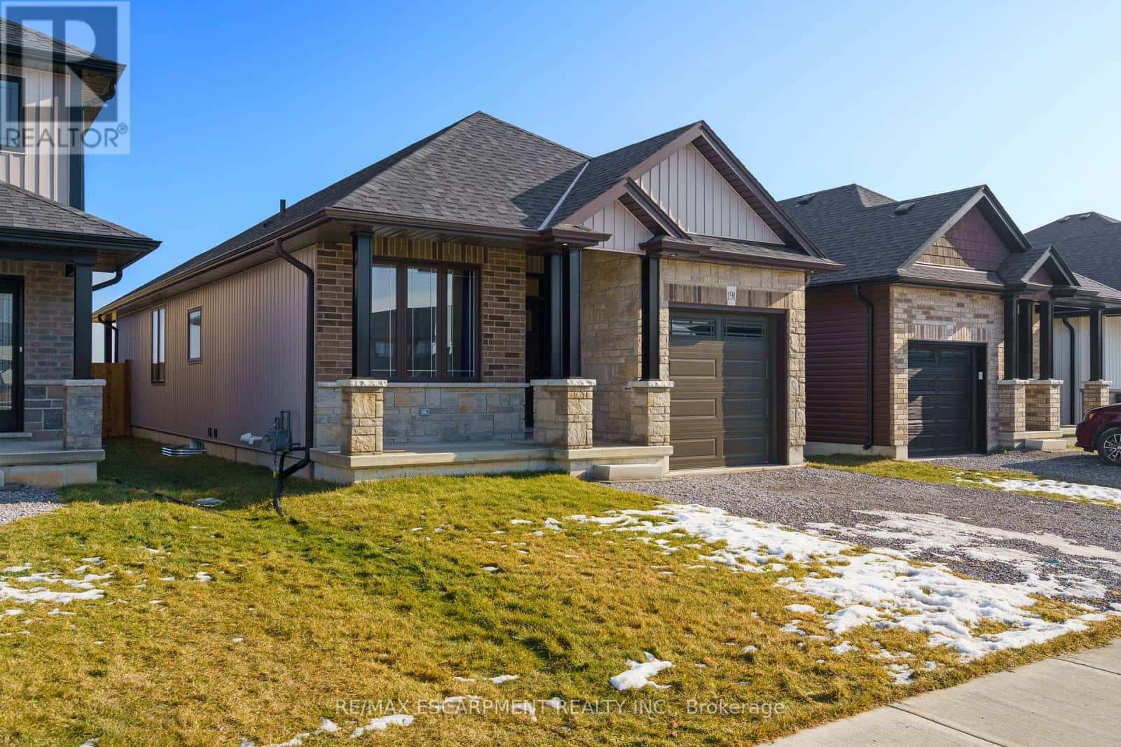 191 LAFAYETTE STREET E — Haldimand, Ontario - Photo 2 of 33