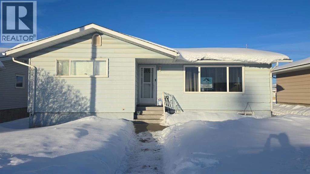 10314, 101A Avenue — Lac La Biche, Alberta - Main photo