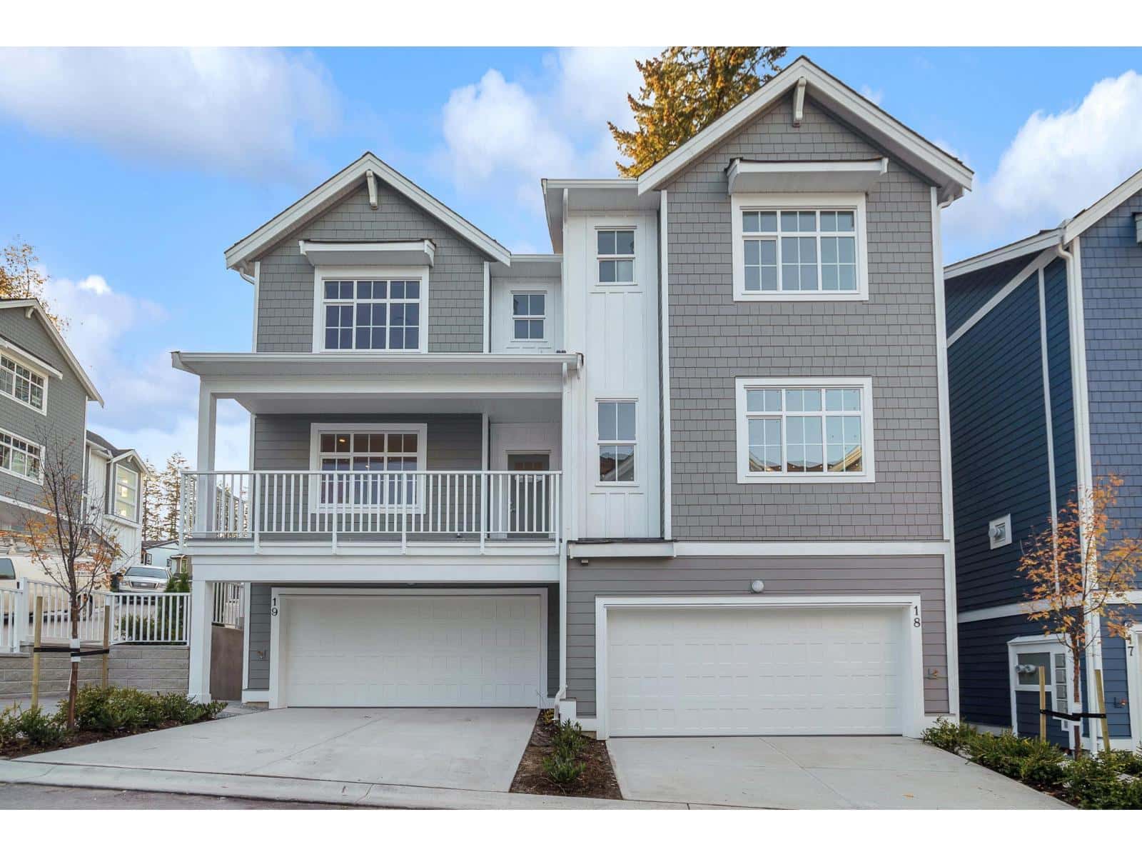 14 9762 182A STREET — Surrey, British Columbia - Photo 2 of 32