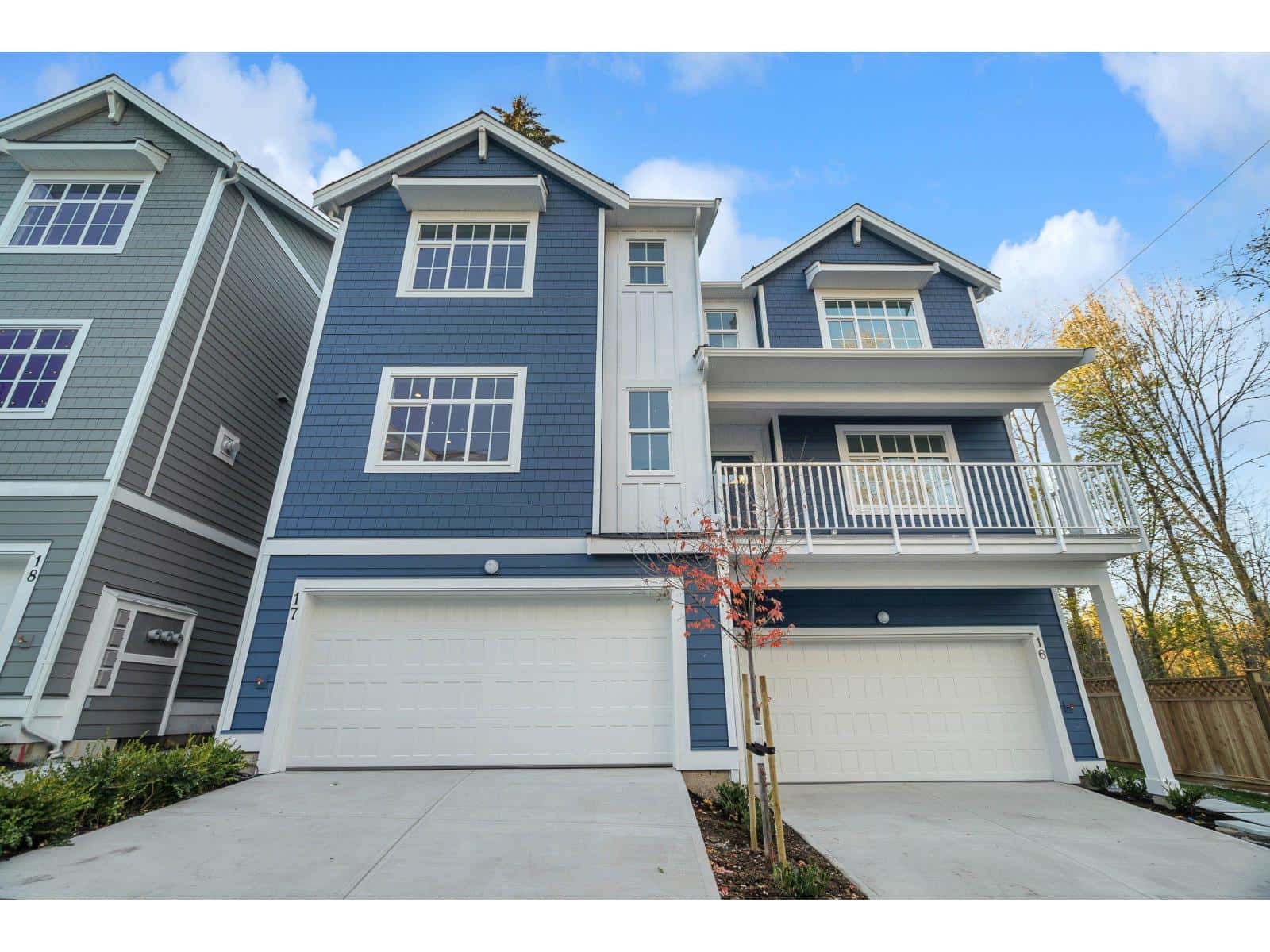 14 9762 182A STREET — Surrey, British Columbia - Photo 3 of 32