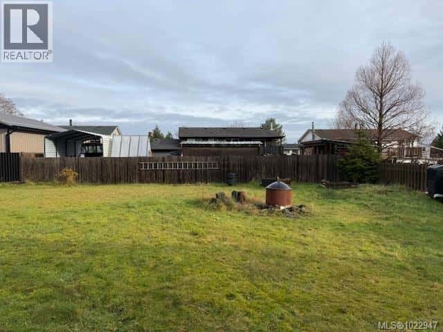 7595 Carnarvon Rd — Port Hardy, British Columbia - Photo 3 of 17