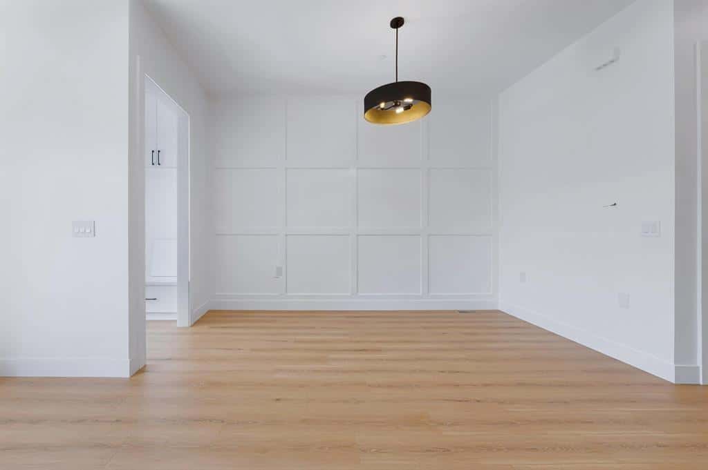 7629 197 STREET — Langley, British Columbia - Photo 2 of 4