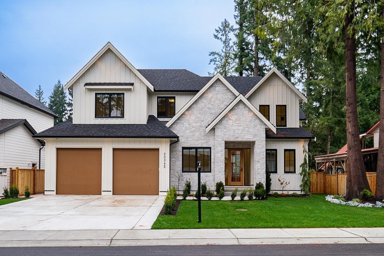 20345 41A AVENUE — Langley, British Columbia - Main photo