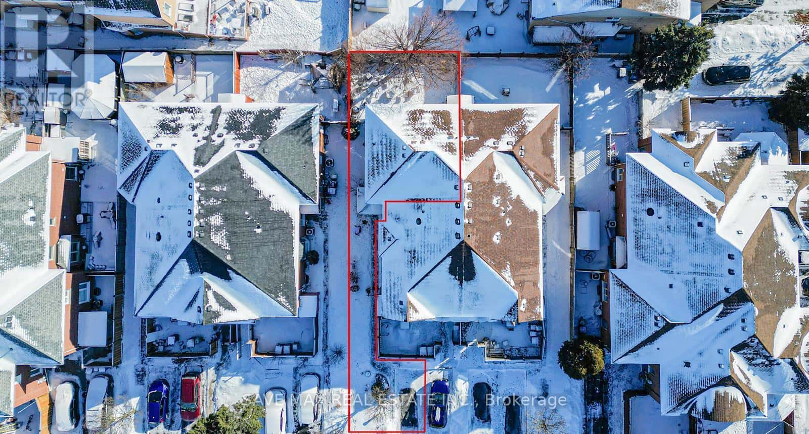 13 PRESSED BRICK DRIVE — Brampton (Brampton North), Ontario - Photo 2 of 49