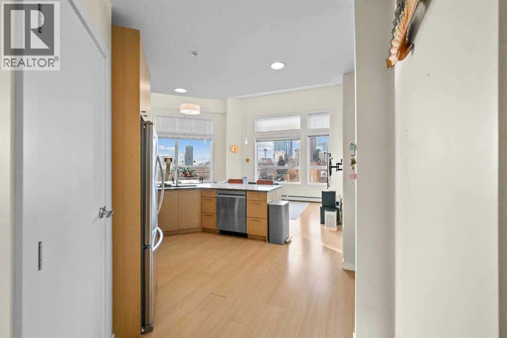 418, 707 4 Street NE — Calgary, Alberta - Photo 2 of 26