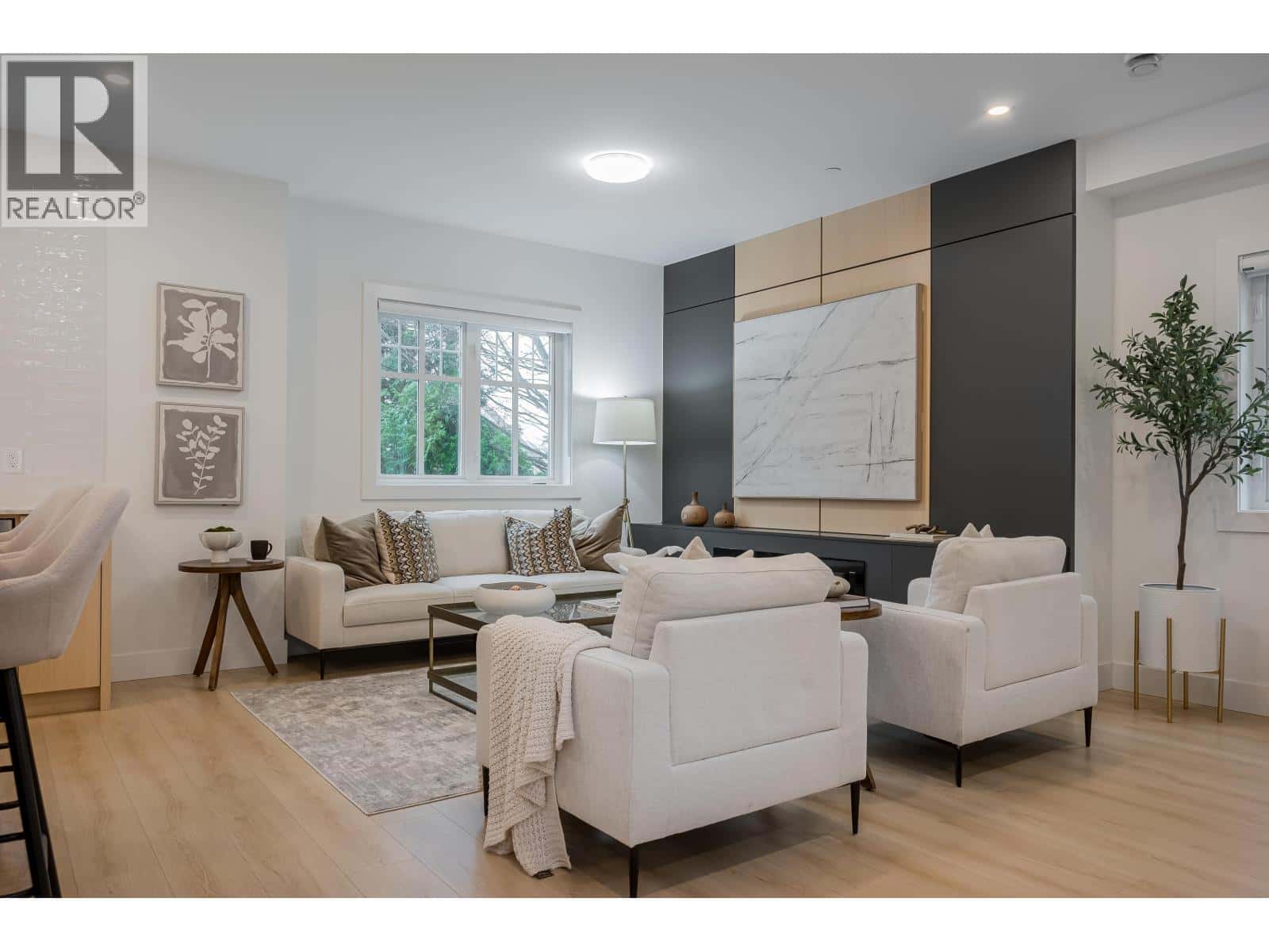 1 4829 48 AVENUE — Ladner, British Columbia - Photo 5 of 40