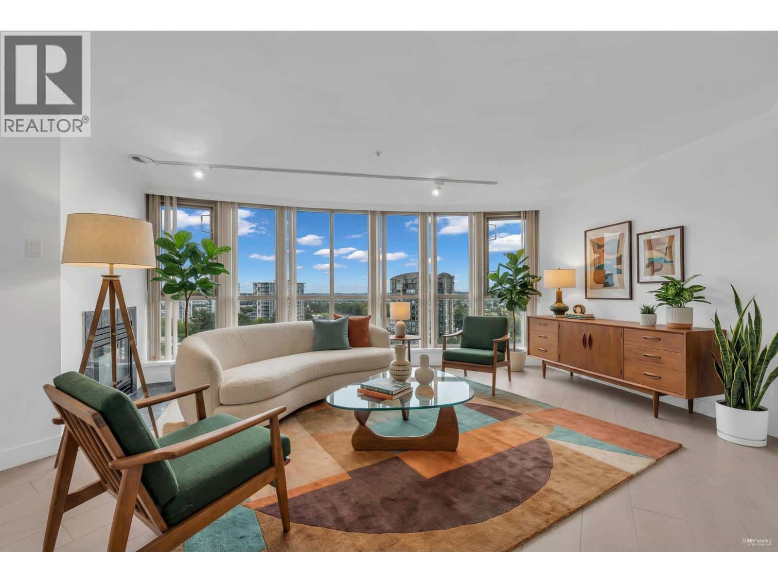 1202 8111 ANDERSON ROAD — Richmond, British Columbia - Photo 2 of 28