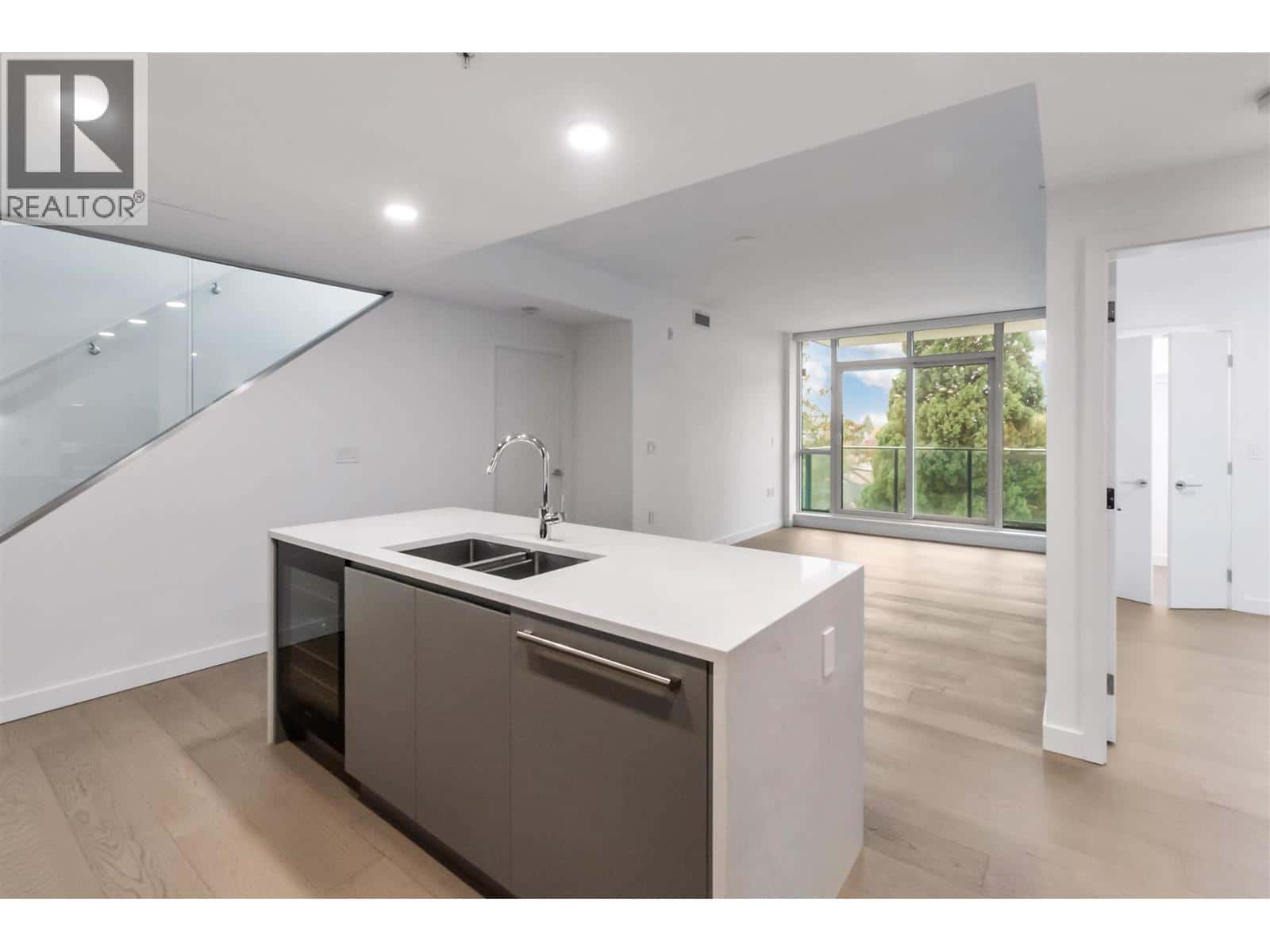 601 4240 CAMBIE STREET — Vancouver, British Columbia - Photo 5 of 22