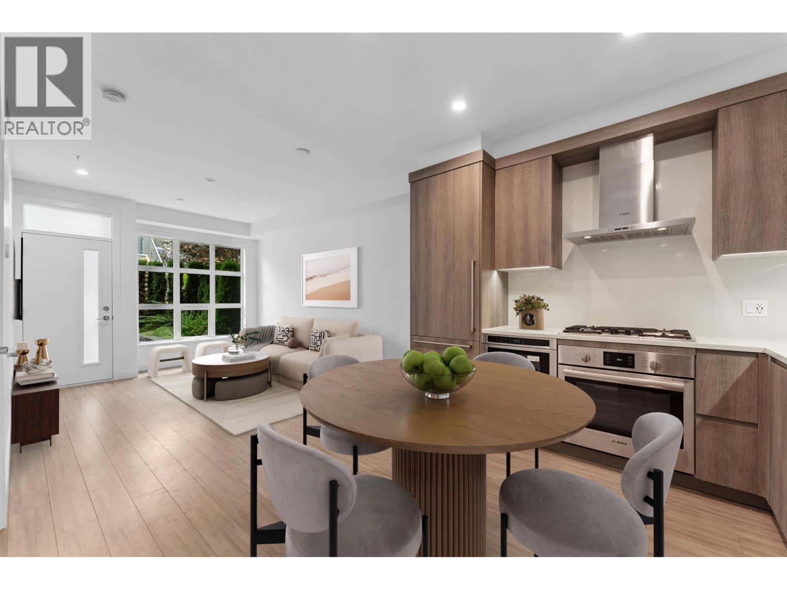 111 2060 CURLING ROAD — North Vancouver, British Columbia - Photo 4 of 40