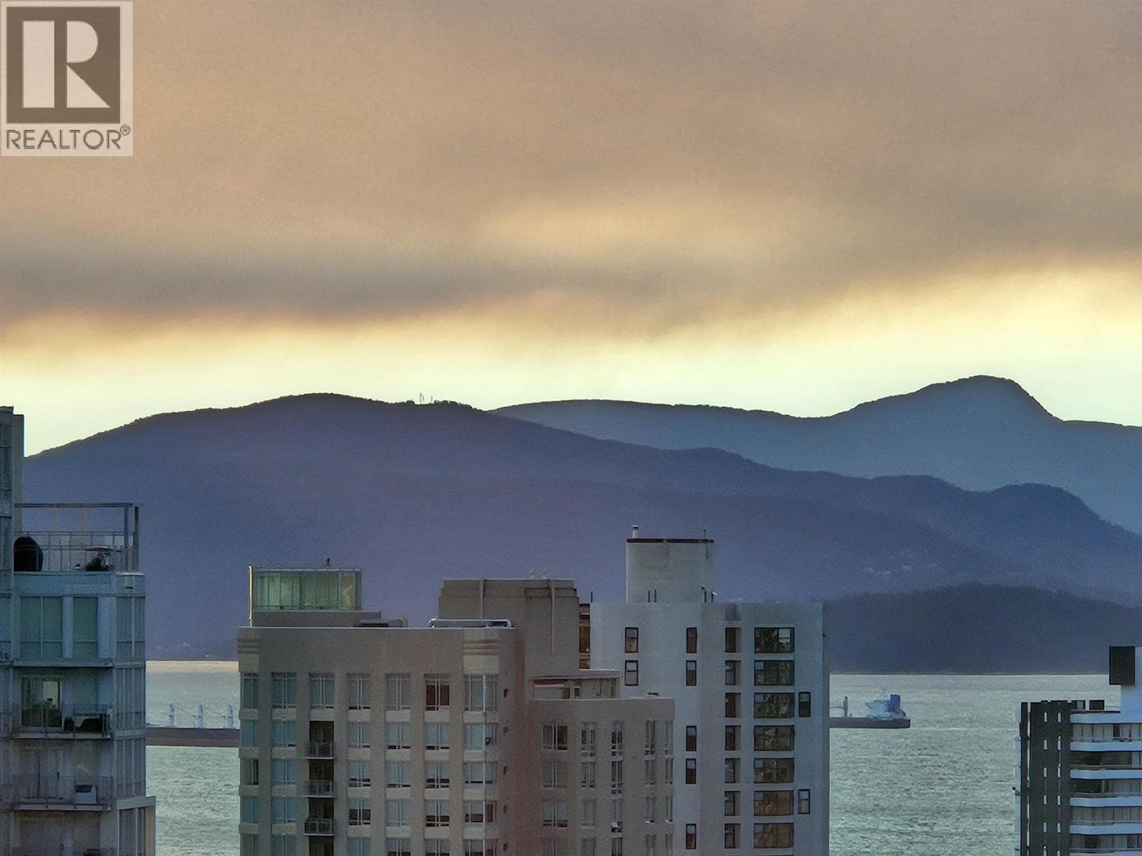 3202 501 PACIFIC STREET — Vancouver, British Columbia - Main photo