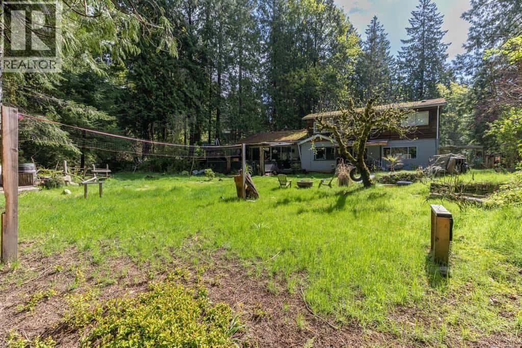 LOT B 4363 MORGAN CRESCENT — West Vancouver, British Columbia - Photo 5 of 12