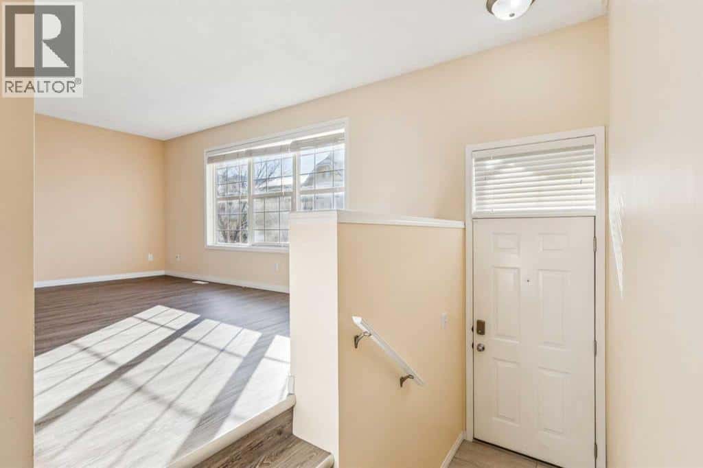 95 Tuscany Springs Gardens NW — Calgary, Alberta - Photo 3 of 26