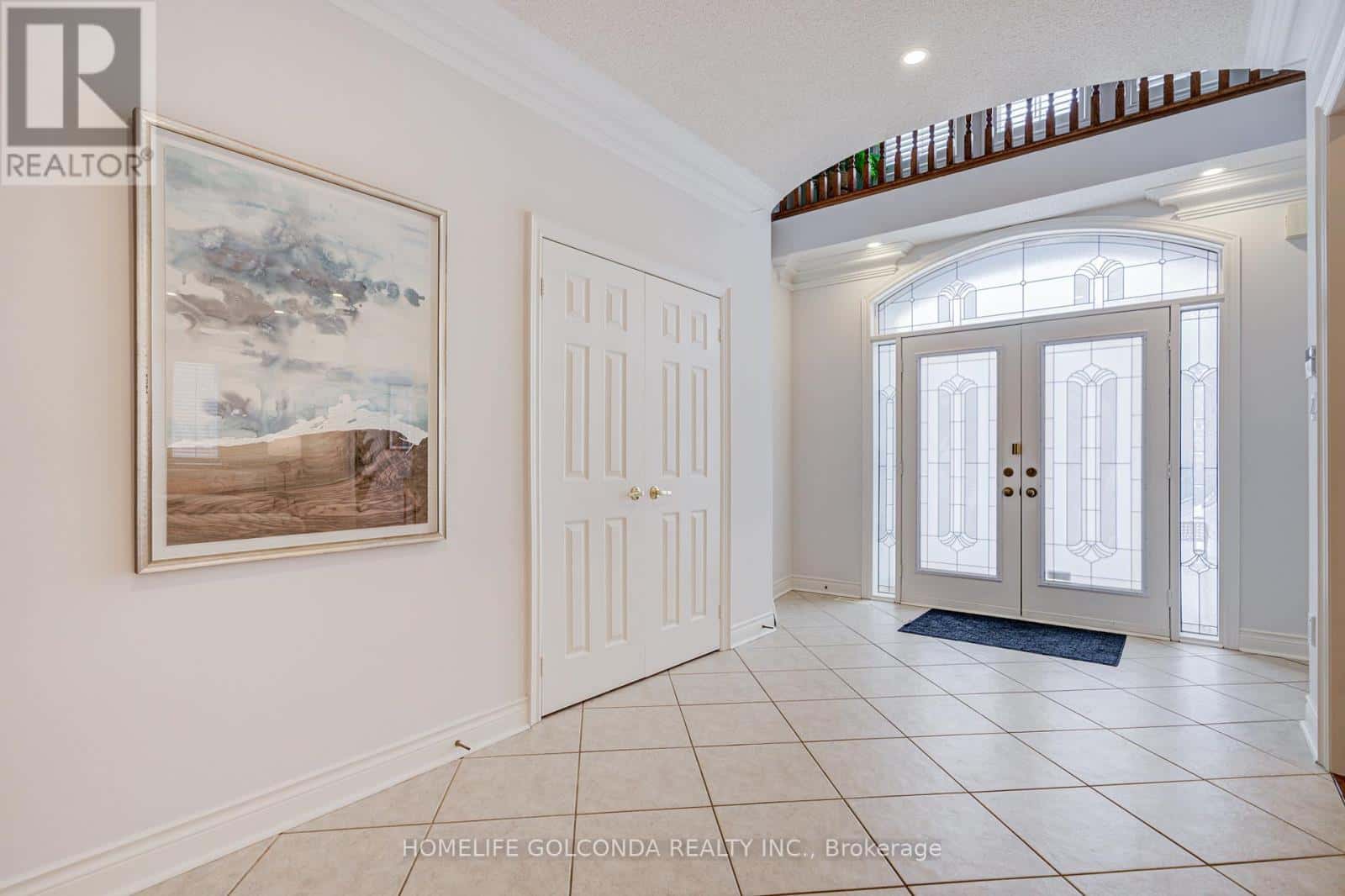 34 ODESSA CRESCENT — Markham (Cachet), Ontario - Photo 2 of 36