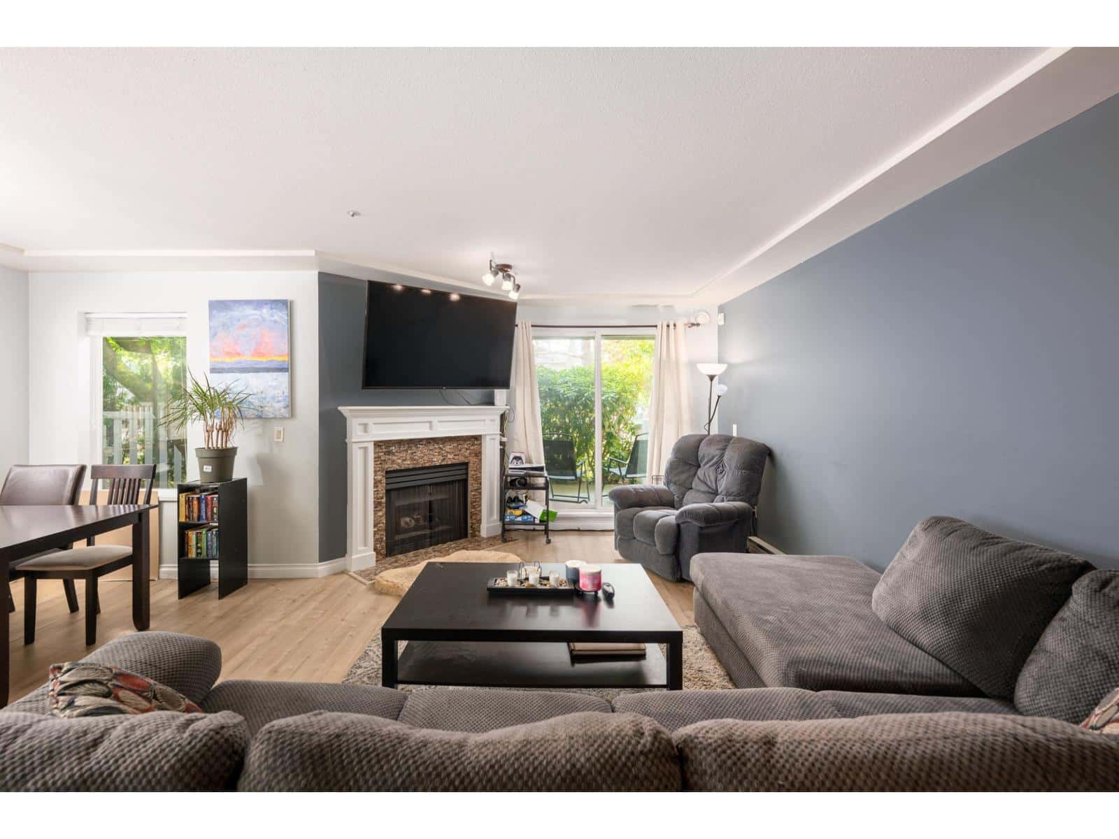 102 20433 53 AVENUE — Langley, British Columbia - Photo 2 of 24