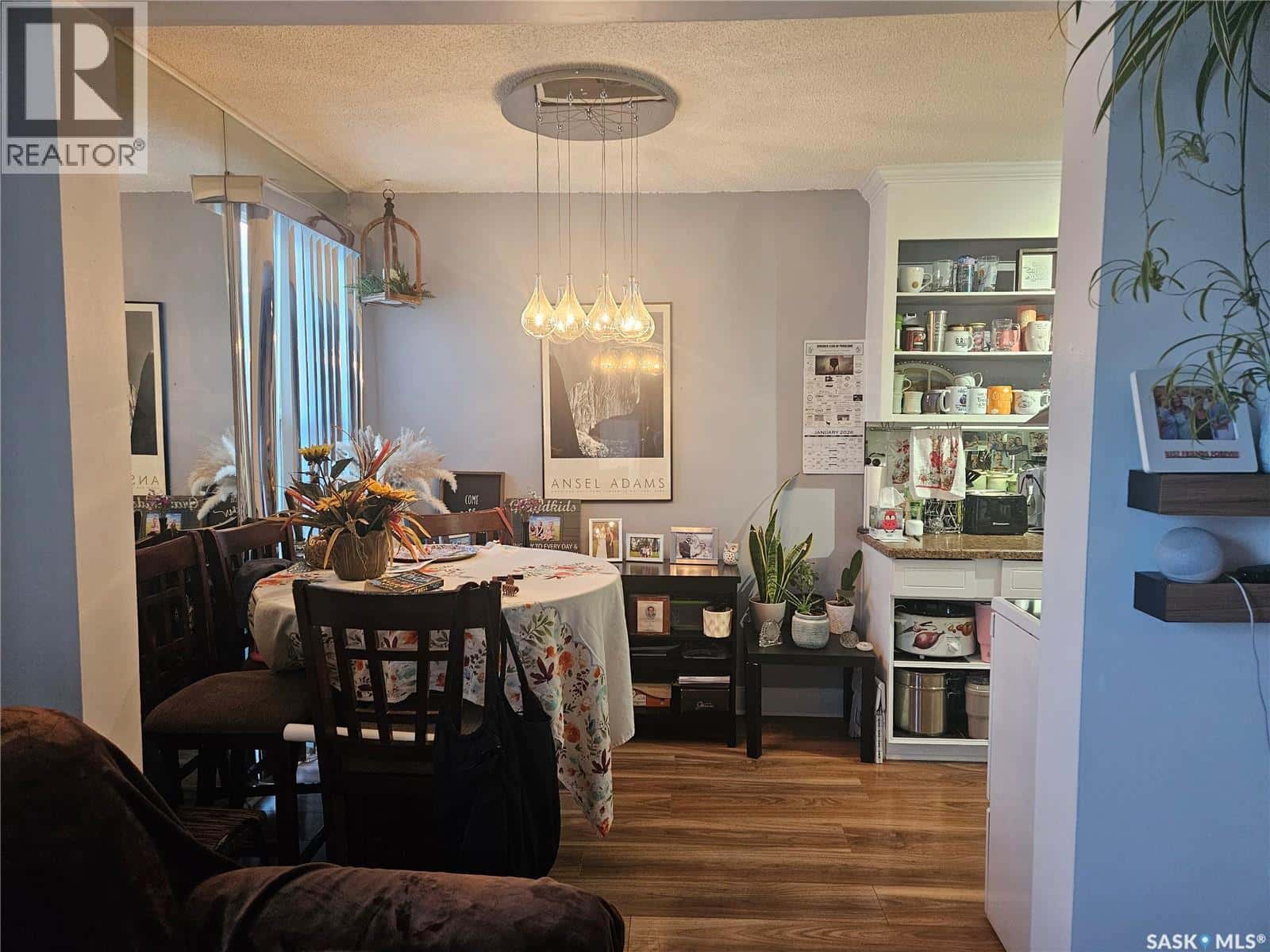 5 1292 Gordon ROAD — Moose Jaw, Saskatchewan - Photo 4 of 16