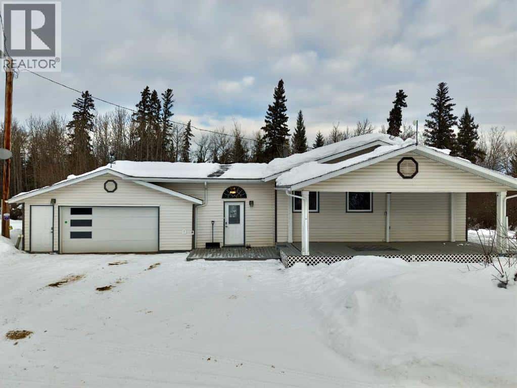 6, 840070 Highway 743 Highway — Rural Northern Lights, County of, Alberta - Photo 2 of 50