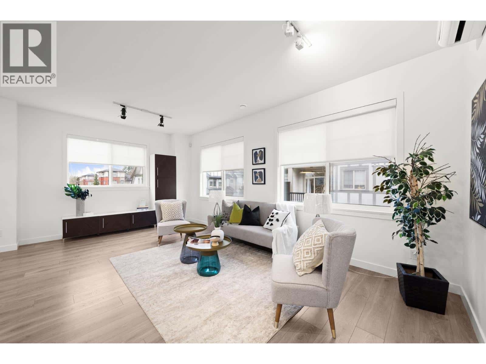 14 7780 BRIDGE STREET — Richmond, British Columbia - Photo 5 of 36