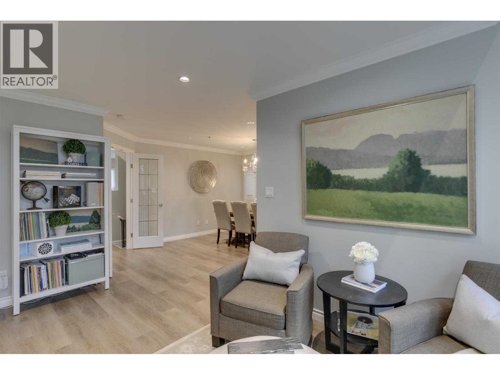 4560 W 7TH AVENUE — Vancouver, British Columbia - Main photo