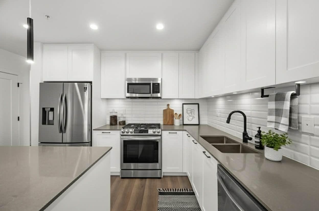 403 20052 83A AVENUE — Langley, British Columbia - Main photo