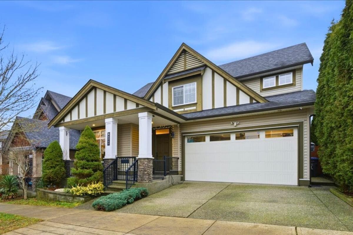 6060 145A STREET — Surrey, British Columbia - Main photo