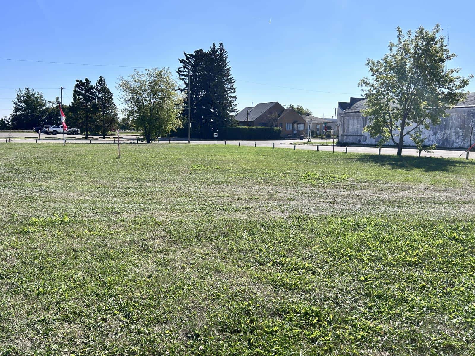 806 1 Street — Thorhild, Alberta - Photo 2 of 6