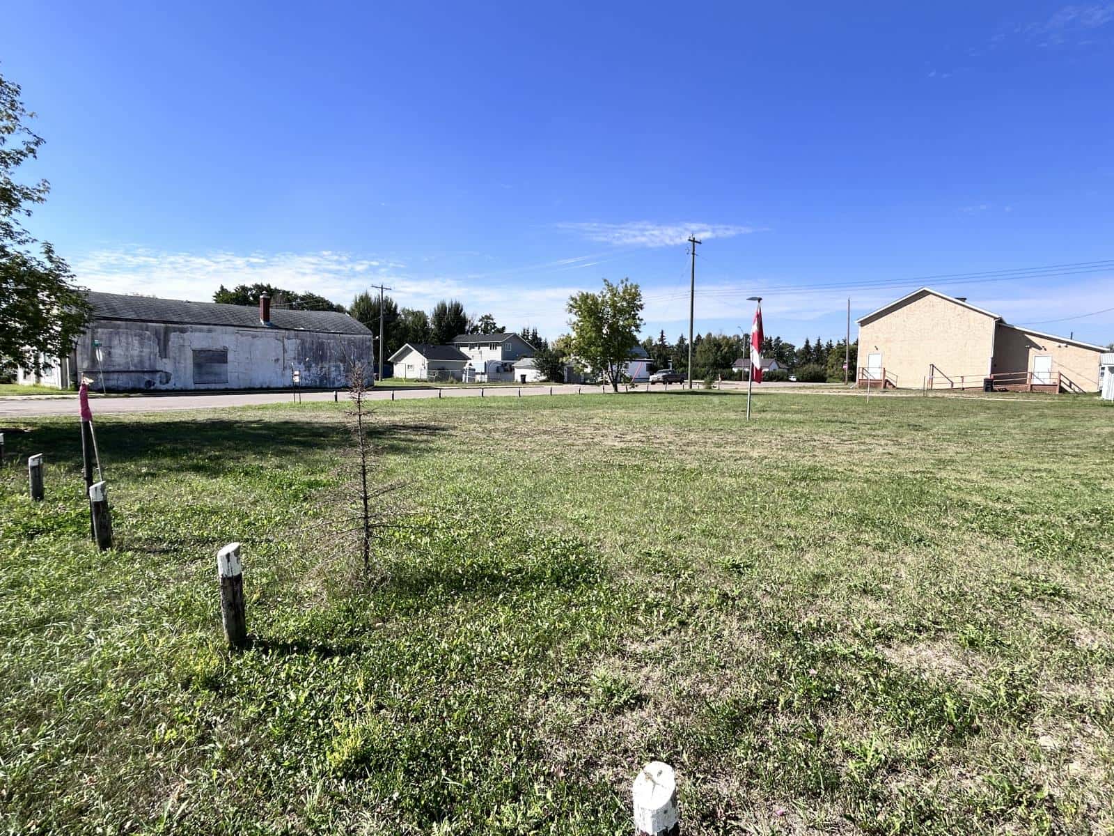 806 1 Street — Thorhild, Alberta - Photo 3 of 6