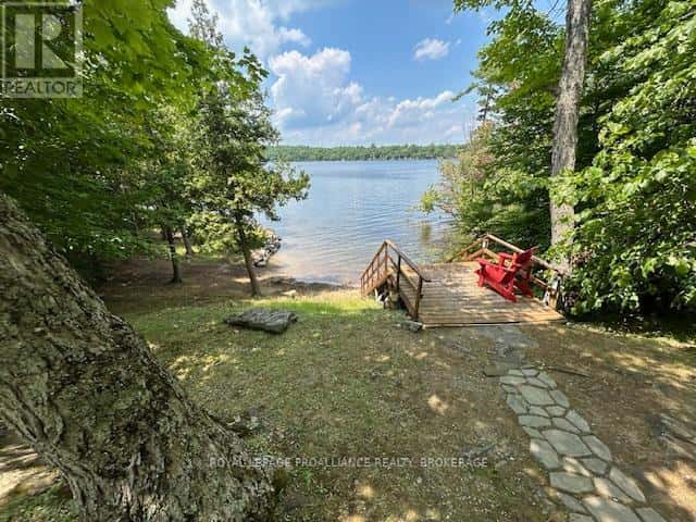 224 ISLAND DRIVE — Frontenac (Frontenac South), Ontario - Photo 4 of 43