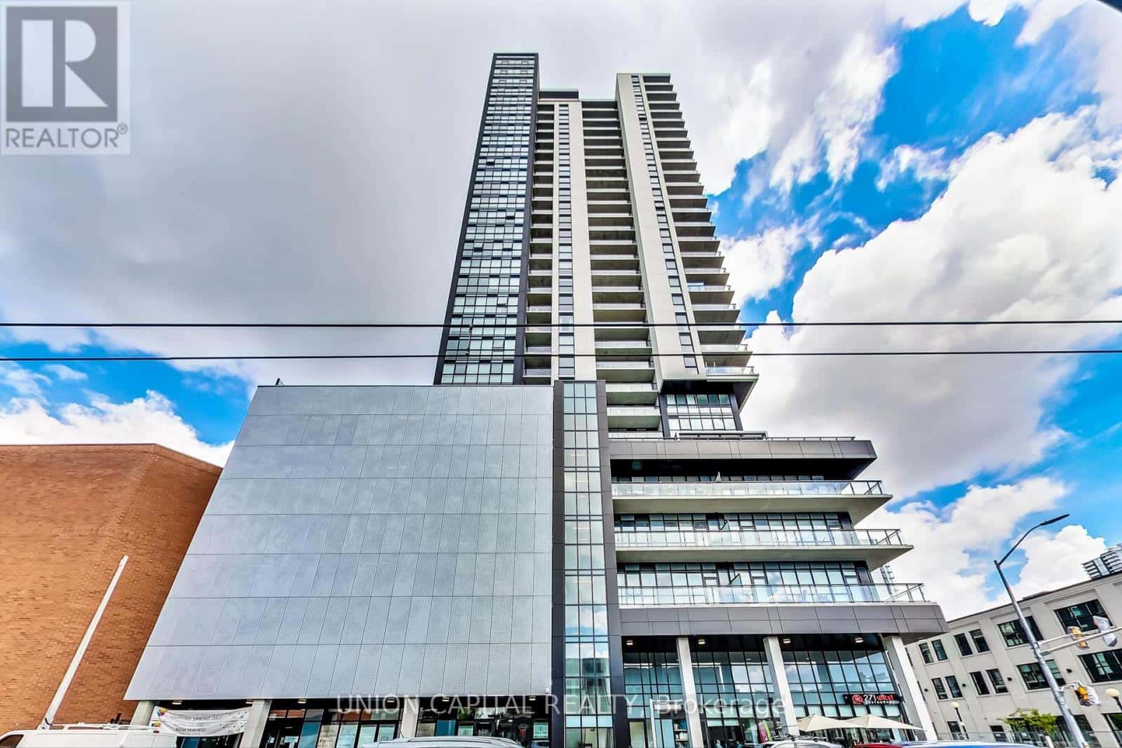 801 - 60 CHARLES STREET W — Kitchener, Ontario - Photo 5 of 37