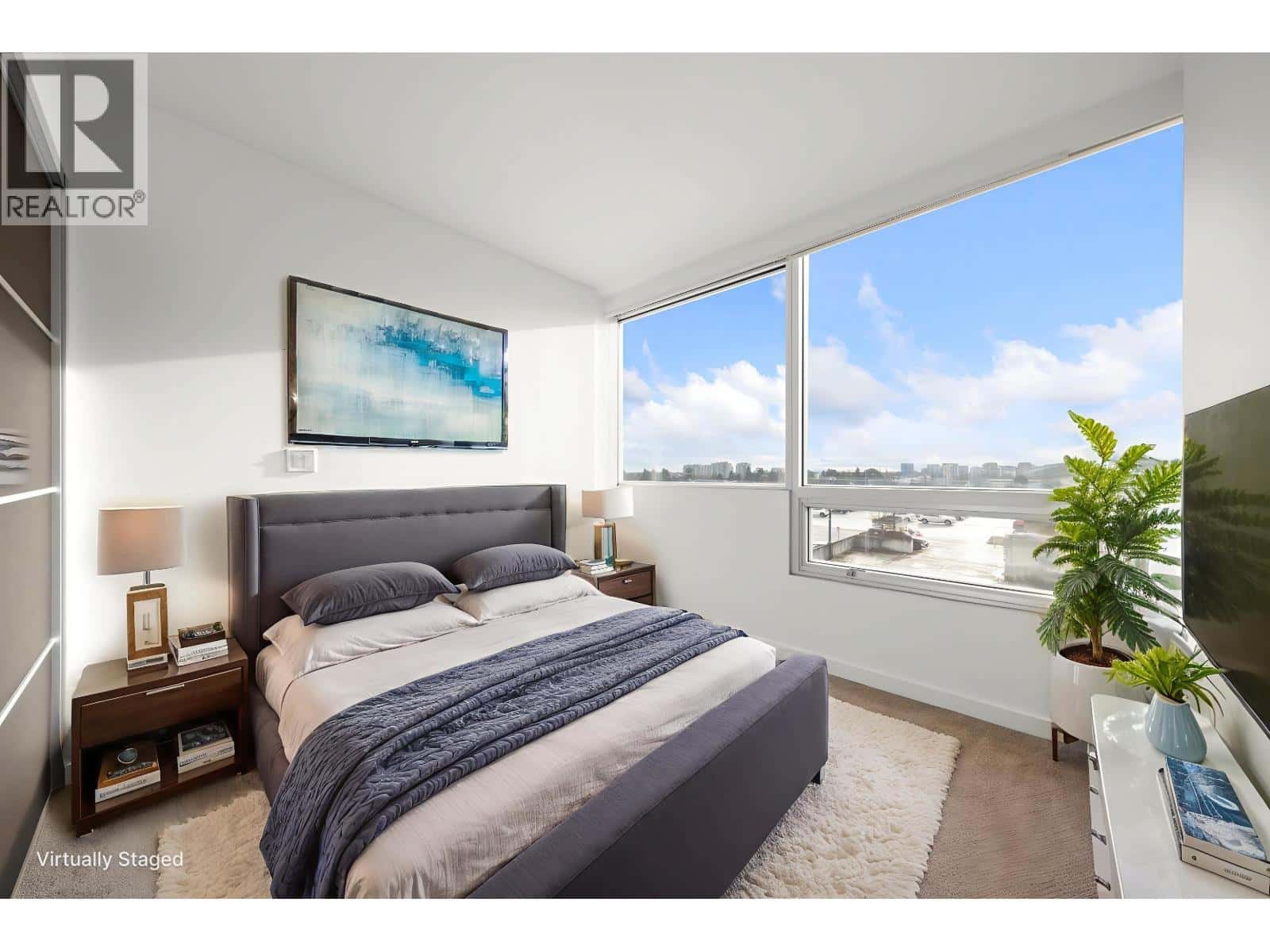 725 8080 CAMBIE ROAD — Richmond, British Columbia - Photo 4 of 31